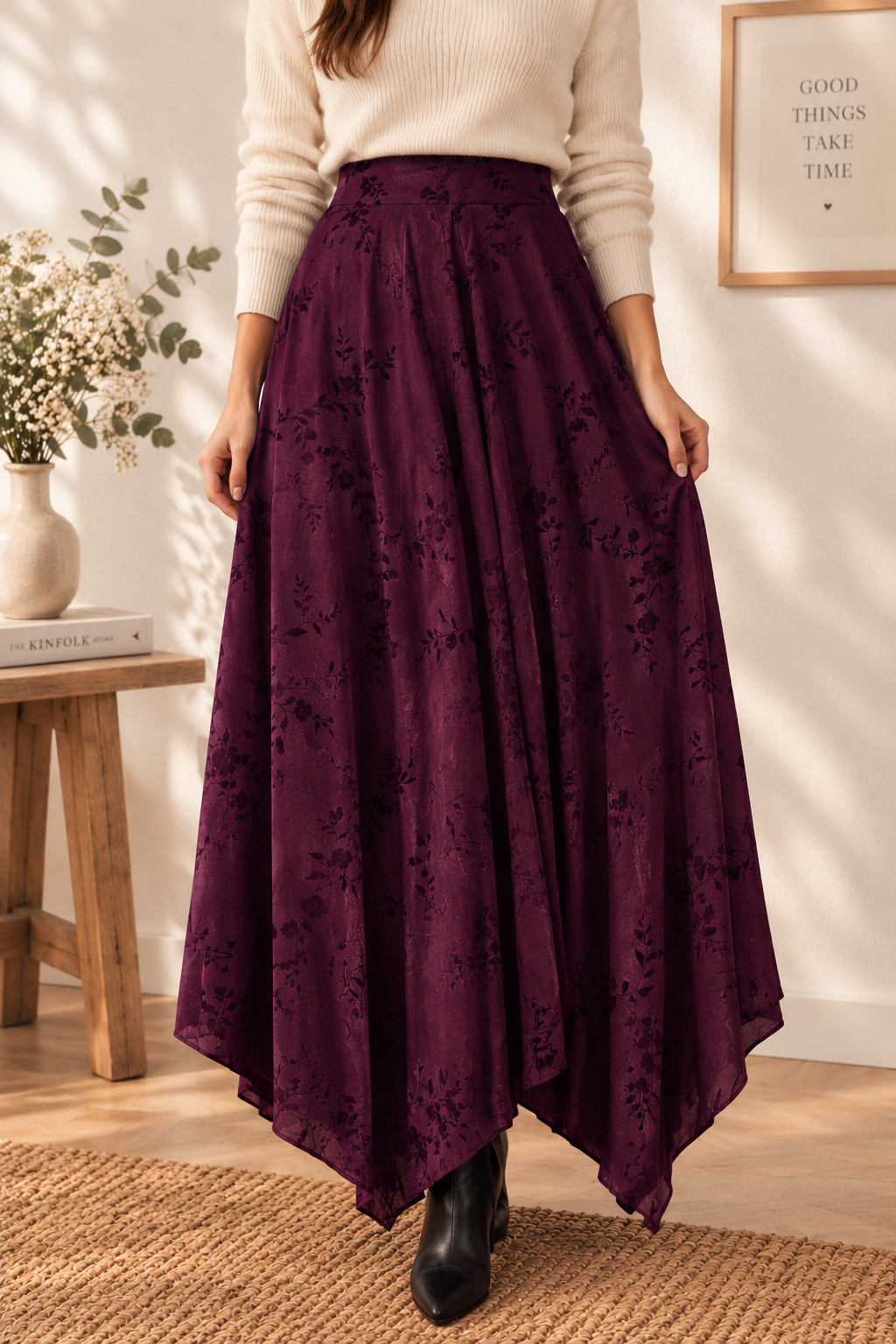 Falda Midi Asimétrica Ciruela con Bordado Floral