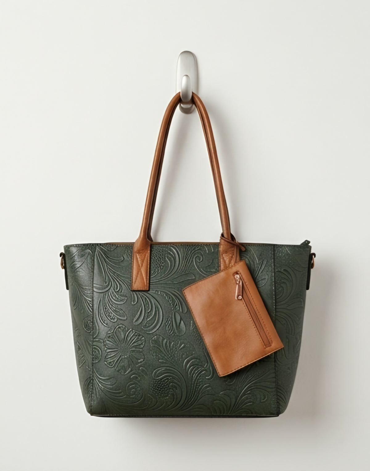 Bolso Tote Gris Verdoso Grabado Floral con Bolsito a Juego